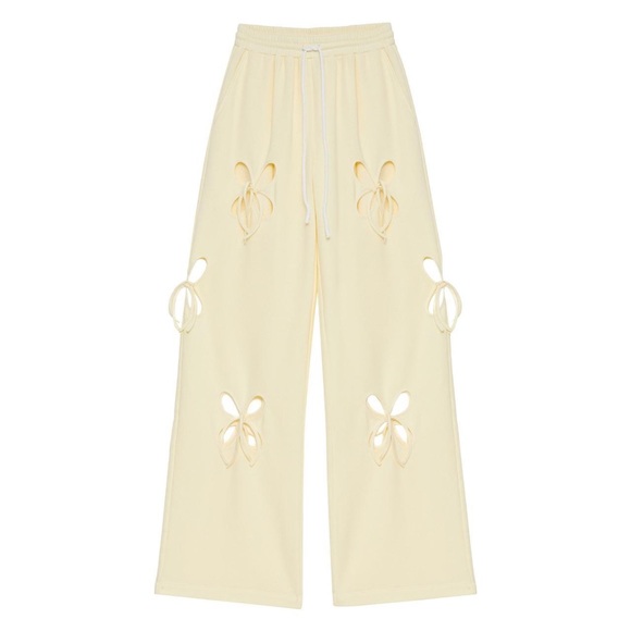 J.Kim Cream Petal Cutout Sweatpants from SS 2021 - Picture 1 of 7